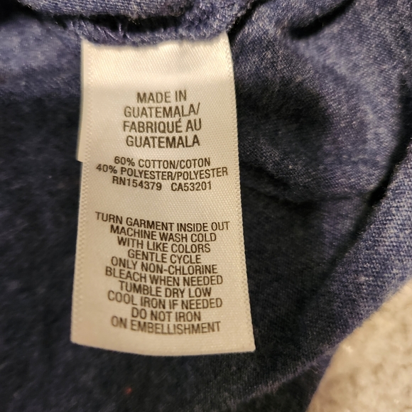 Free State blue tshirt rose motif sz L rosebud vine on chest - Picture 7 of 7